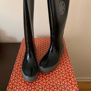 Tory Burch rain boots!